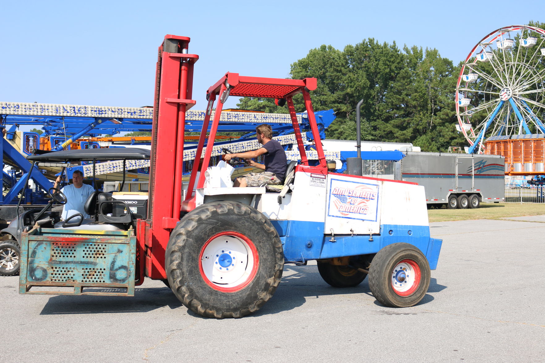 091119_GDP_Fair_setup17.JPG